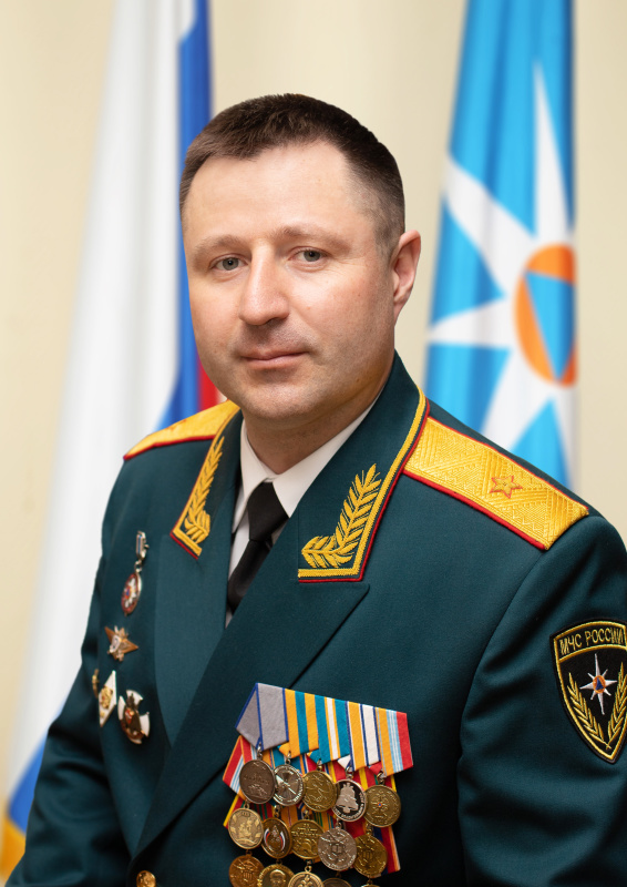 Поздравление Начальника Ногинского ордена Жукова спасательного центра МЧС России с 8 Марта