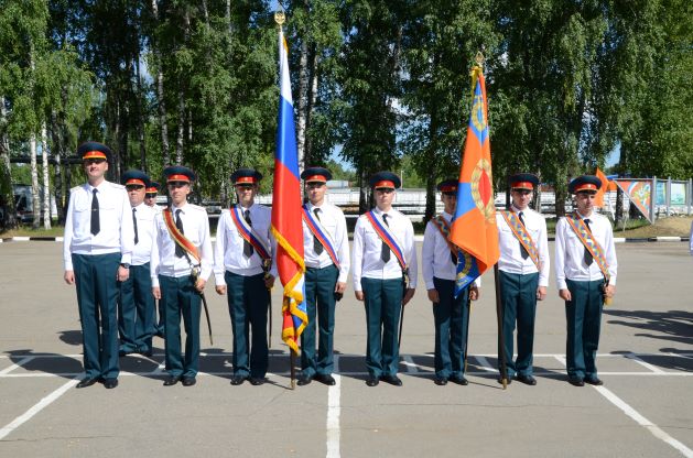 В Ногинском спасательном центре МЧС России молодое пополнение приняло военную присягу 16.07.2022