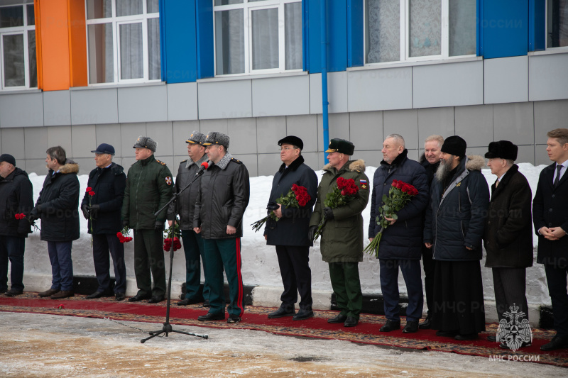 В Ногинском СЦ состоялось открытие мемориальной доски спасателю центра Магомеду Нальгиеву