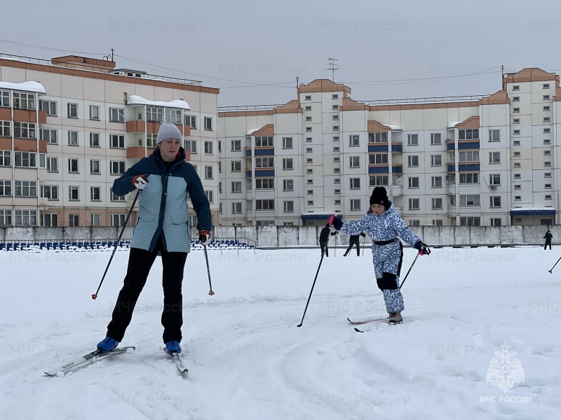 Всей семьей на лыжи!