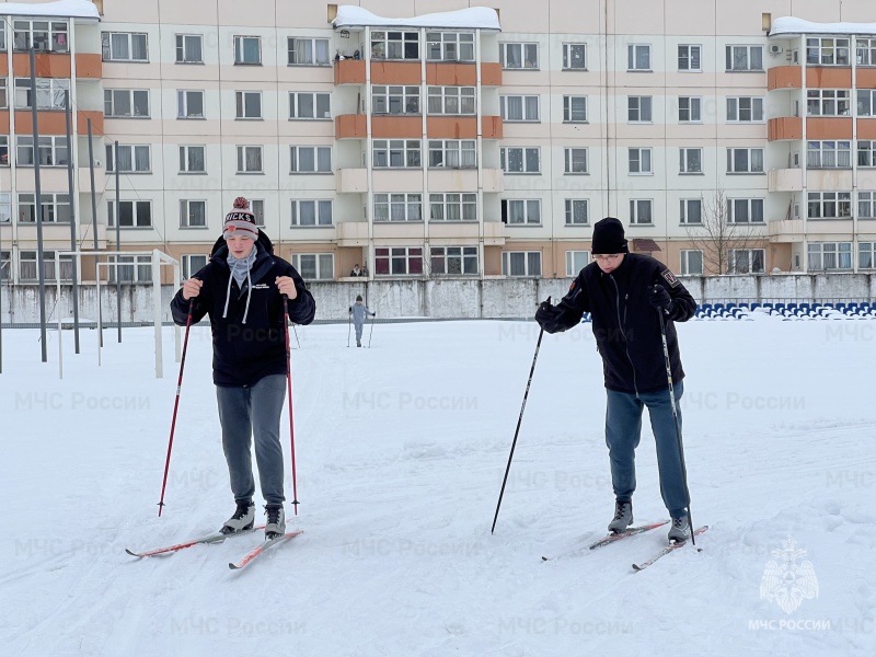 Всей семьей на лыжи!