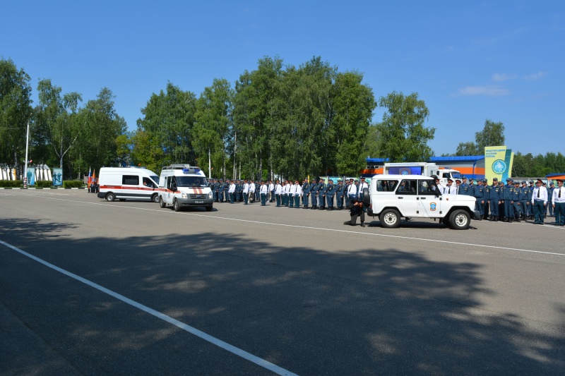 В Ногинском ордена Жукова спасательном центре МЧС России молодое пополнение приняло военную присягу