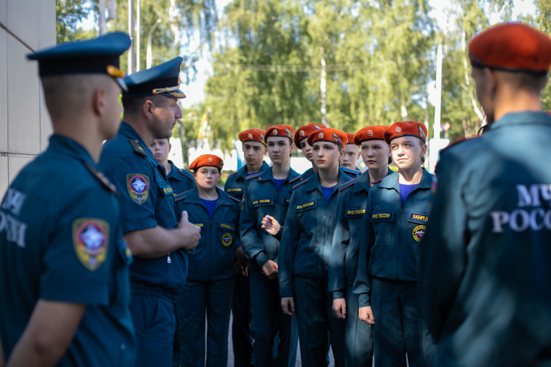 В Ногинском СЦ прошло торжественное открытие ознакомительных сборов с участием учеников кадетского класса «Спасатель» с.Хороль Приморского края.