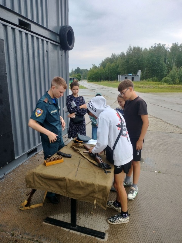 Экскурсия для детей в Ногинский спасательный центр.