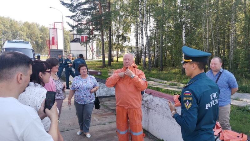 День открытых дверей для сотрудников агентства недвижимости.