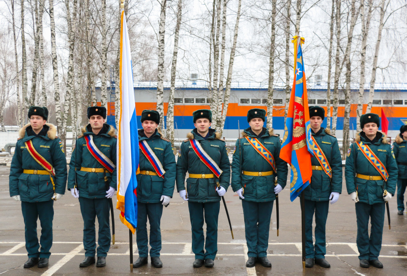 Военная присяга прошла в Ногинском спасательном центре