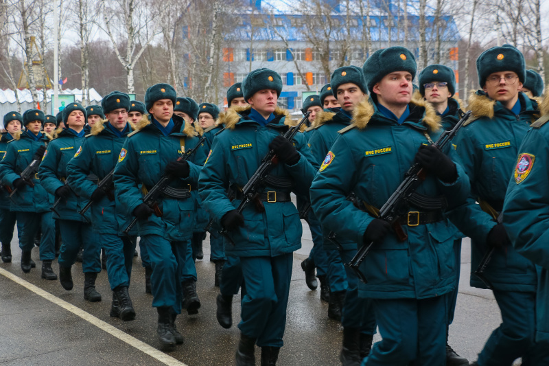 Военная присяга прошла в Ногинском спасательном центре