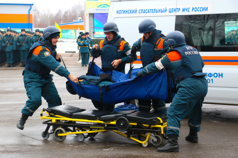 Военная присяга прошла в Ногинском спасательном центре