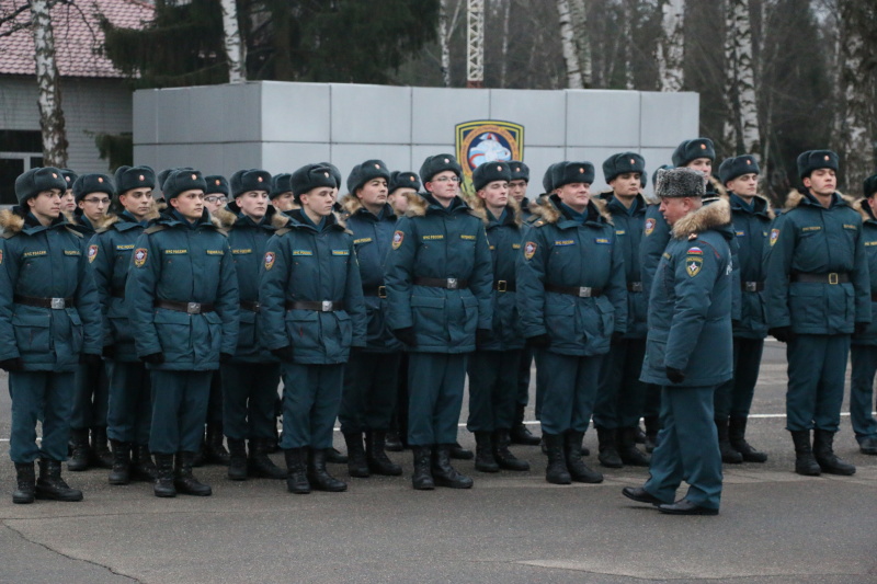 Чествование военнослужащих по призыву, выслуживших установленный срок военной службы