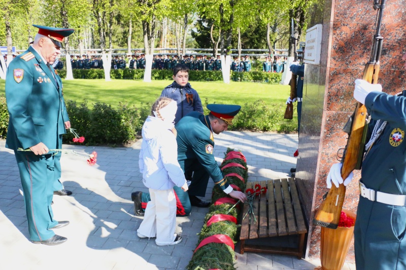 Празднование Дня Победы в Ногинском спасательном центре и на площади Победы