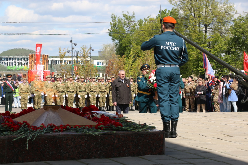 Празднование Дня Победы в Ногинском спасательном центре и на площади Победы