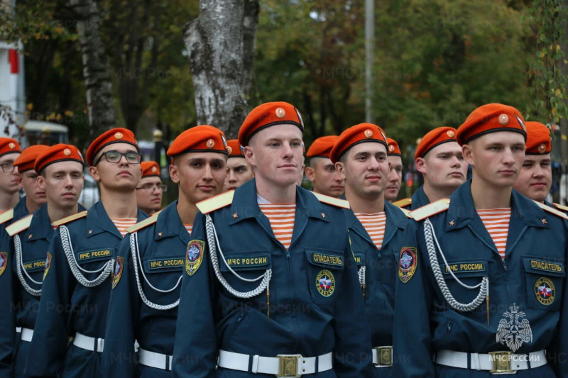 Личный состав Ногинского СЦ почтил память героев: дань уважения павшим защитникам Отечества