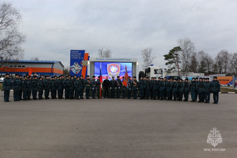 14.11.2025 в Ногинском ордена Жукова спасательном центре МЧС России прошли торжественные мероприятия по случаю принятия военной присяги