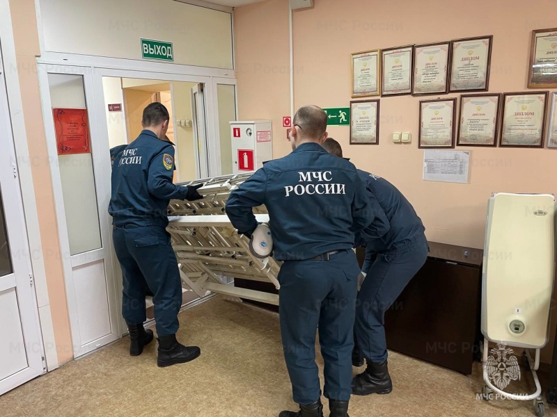 Военнослужащие Ногинского ордена Жукова спасательного центра МЧС России оказали помощь пансионату в Ногинске