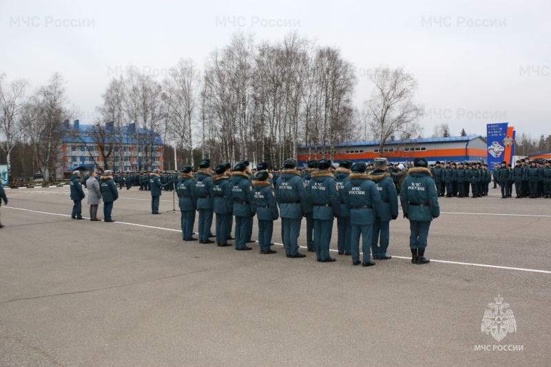В Ногинском ордена Жукова спасательном центре МЧС России прошло торжественное мероприятие по случаю убытия личного состава в служебную командировку