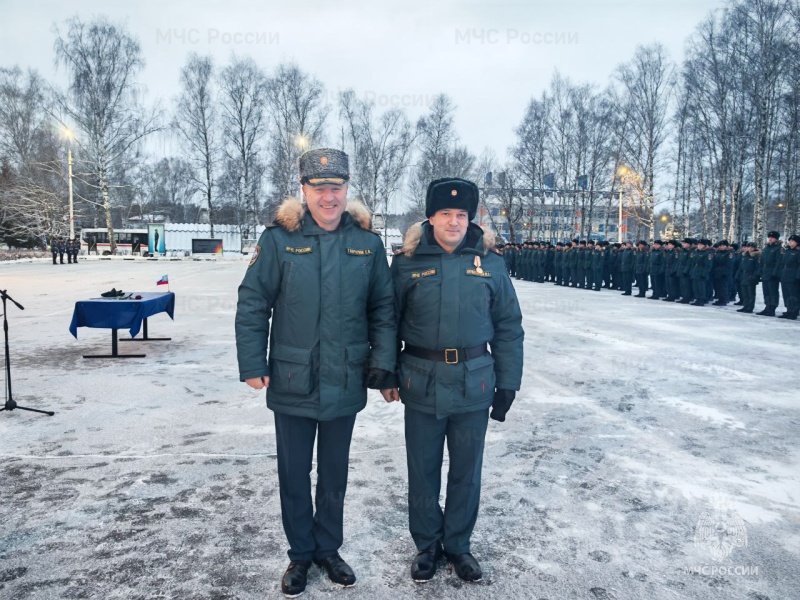 26 декабря в Ногинском ордена Жукова спасательном центре МЧС России состоялись торжественные мероприятия, посвященные 35-й годовщине образования МЧС России и Дню спасателя Российской Федерации