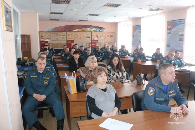 12 января в Ногинском ордена Жукова спасательном центре МЧС России прошли мероприятия по случаю начала нового учебного периода 2026