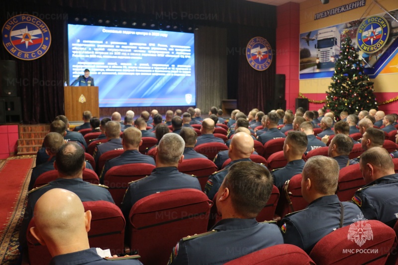 12 января в Ногинском ордена Жукова спасательном центре МЧС России прошли мероприятия по случаю начала нового учебного периода 2026