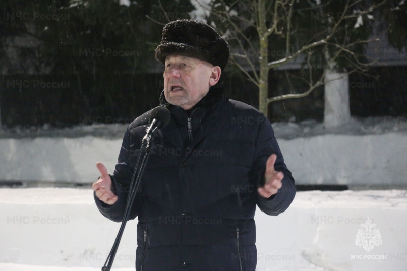 Долгожданное прибытие личного состава из служебной командировки.