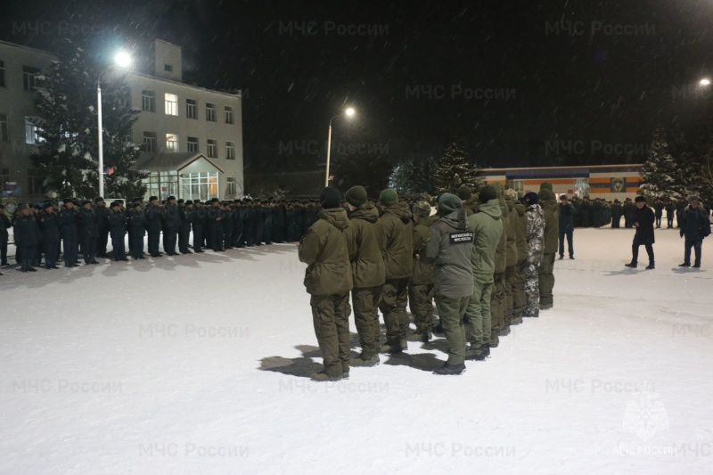 Долгожданное прибытие личного состава из служебной командировки.