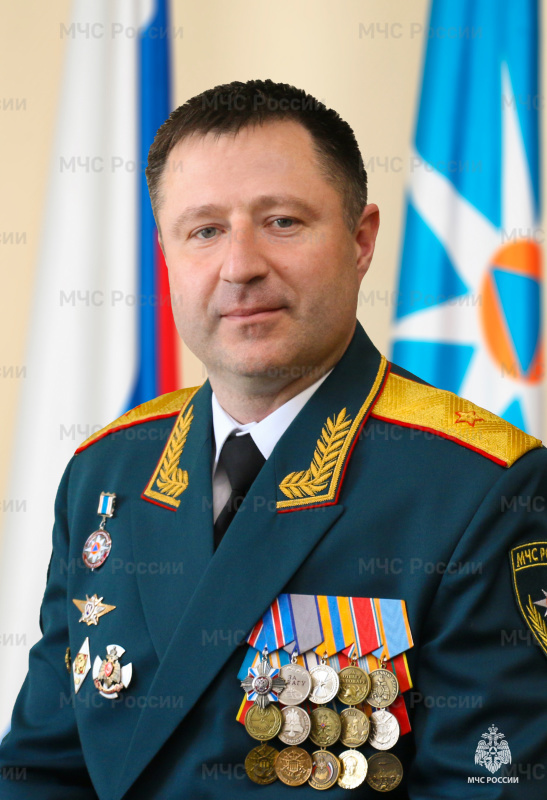 Поздравление Начальника Ногинского ордена Жукова спасательного центра МЧС России с Международным женским Днем