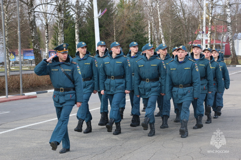 13 апреля в Ногинском ордена Жукова спасательном центре чествовали военнослужащих, выслуживших установленный срок военной службы