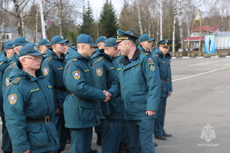 13 апреля в Ногинском ордена Жукова спасательном центре чествовали военнослужащих, выслуживших установленный срок военной службы