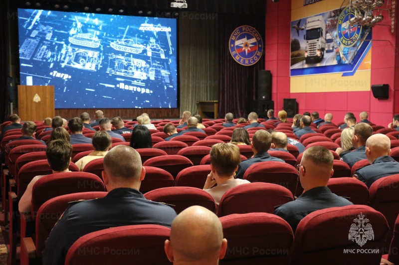 Личный состав Ногинского ордена Жукова спасательного центра принял участие в ежегодном "Диктанте Победы"