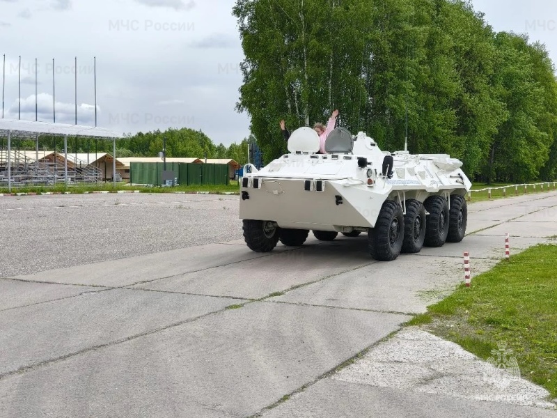27 мая в Ногинском ордена Жукова спасательном центре для участников СВО из Богородского округа и их семей провели интерактивную экскурсию