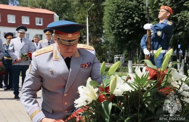 В Ногинском ордена Жукова спасательном центре МЧС России, состоялись торжественные мероприятия, приуроченные к 90-летию со Дня образования.