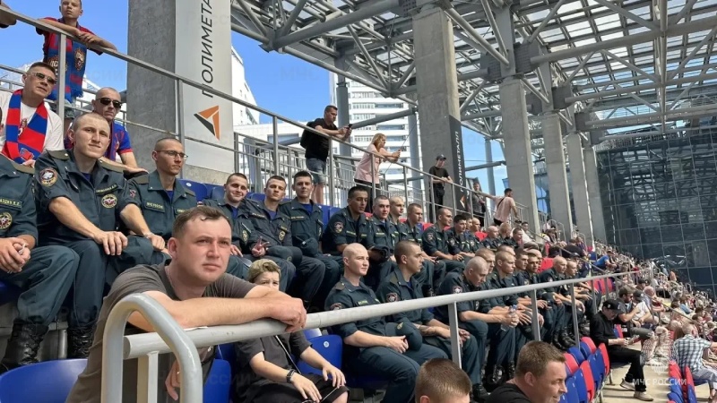 Личный состав Ногинского ордена Жукова спасательного центра посетил футбольный матч ЦСКА – «Крылья Советов»