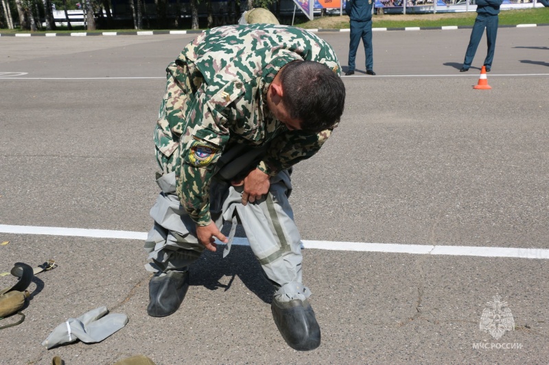 В Ногинском ордена Жукова спасательном центре МЧС России прошла военная эстафета