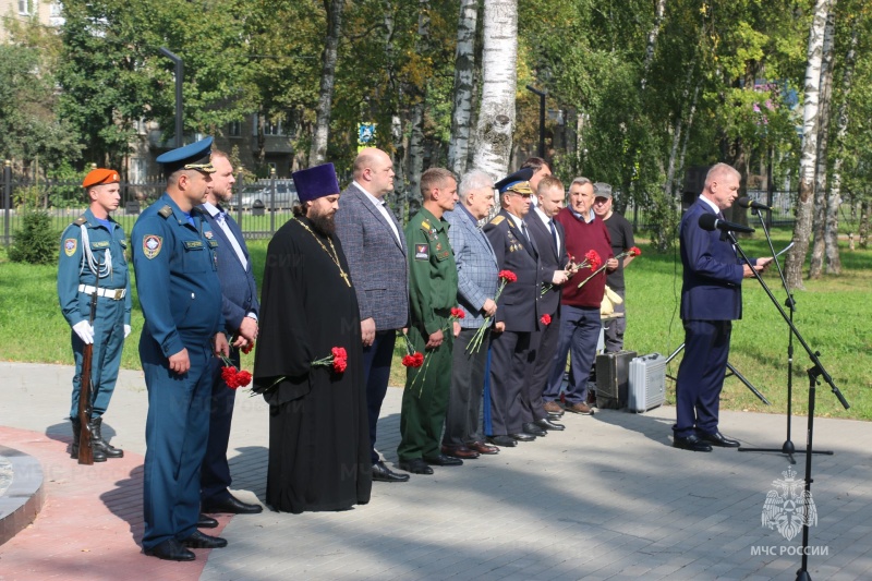 Личный состав Ногинского ордена Жукова спасательного центра принял участие в мероприятии, посвящённом Дню солидарности в борьбе с терроризмом