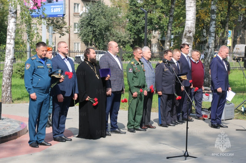 Личный состав Ногинского ордена Жукова спасательного центра принял участие в мероприятии, посвящённом Дню солидарности в борьбе с терроризмом