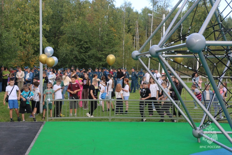 В Ногинском ордена Жукова спасательном центре открылась новая детская площадка
